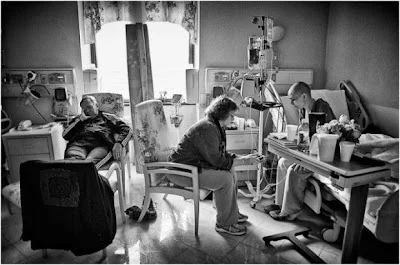 El día a día de una mujer con cáncer fotografiado por su marido
