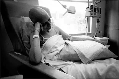 El día a día de una mujer con cáncer fotografiado por su marido