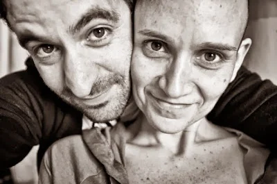 El día a día de una mujer con cáncer fotografiado por su marido