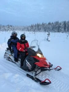 Viaje a Laponia con niños. Conocer a Papá Noel y no arruinarse