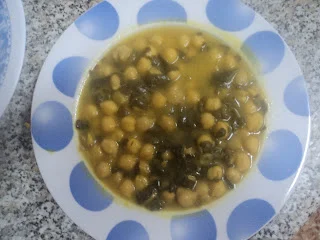 Garbanzos con Espinacas por Desirée Castillo