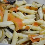 Macarrones de Espelta con Setas y Zanahorias