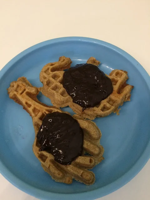 Gofres veganos con nutella casera