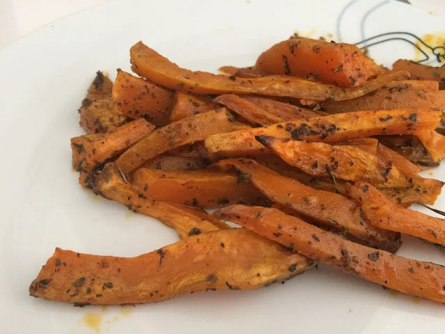 Boniato al horno, una alternativa saludable y deliciosa a las patatas fritas