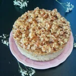Tarta crudivegana de almendras, avellanas y plátano