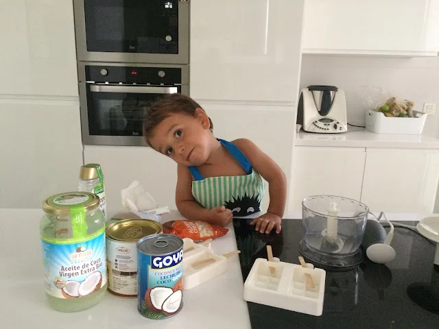 Helado de coco y almendra tipo Magnum