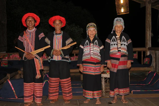 Tailandia con niños (IV). Convivimos con las tribus de las montañas