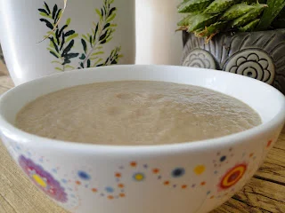 Crema de Champiñones al vino tinto.