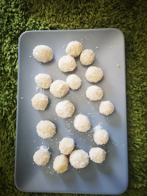 BOLITAS ENERGETICAS DE COCO Y LIMON. Veganas y raw