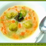 Velouté de verduras con coles de bruselas
