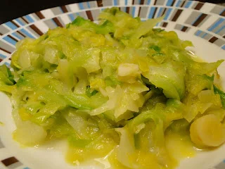 Salteado de col y puerro