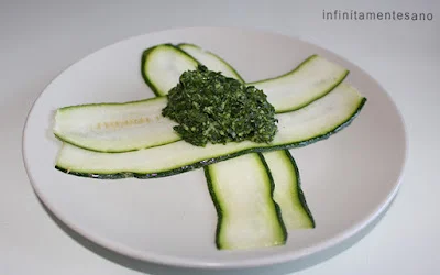 Ravioli de calabacín relleno de espinacas y 