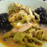 Arroz negro con verduras vindaloo