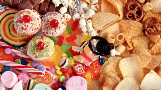 La OMS recomienda disminuir consumo de azúcar
