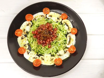 Ensalada de Calabacín y Granada