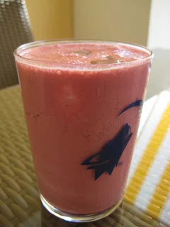 Lassi de fresas: bebida india refrescante