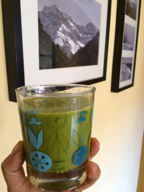 Batido de lechuga y rúcula receta saludable anticáncer Dra. Odile Fernández